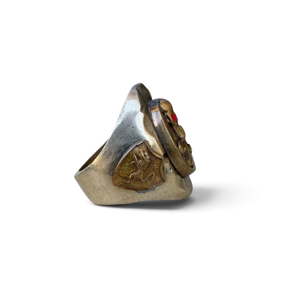 1940s Oval-shaped Skinny Skull Mexico Souvenir Ring