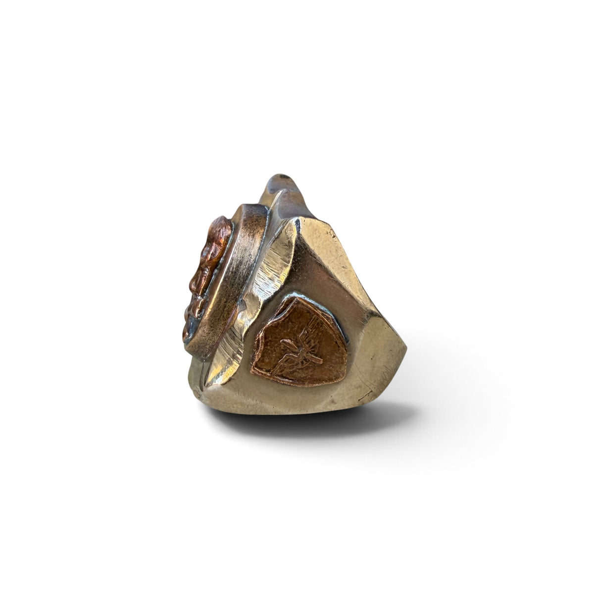 1940s Shield-shaped Skinny Skull Mexico Souvenir Ring